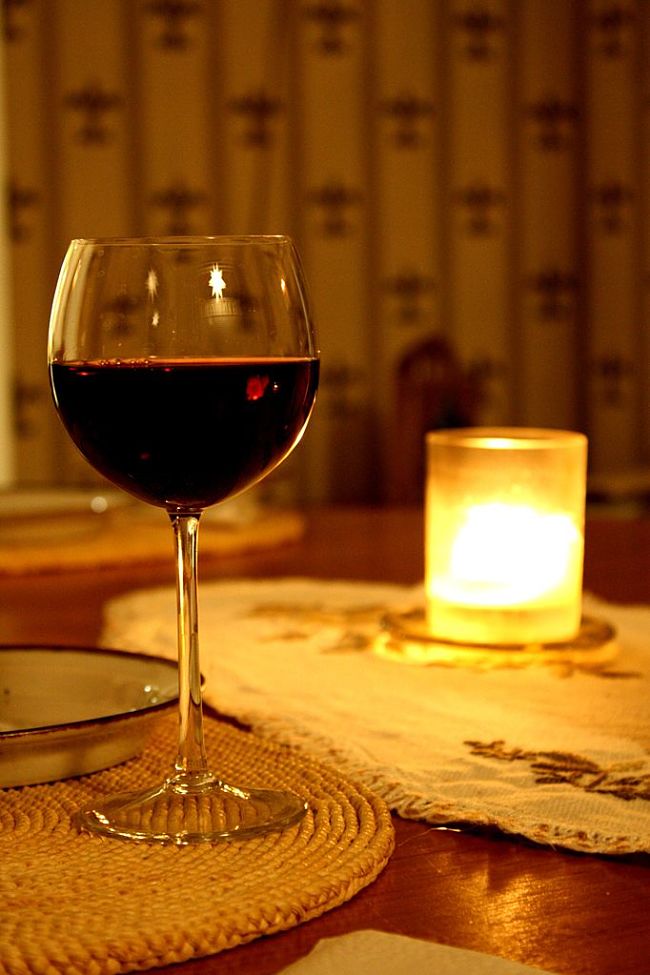 calories-in-red-wine-nutrition-facts-for-red-wine-varieties-and-styles